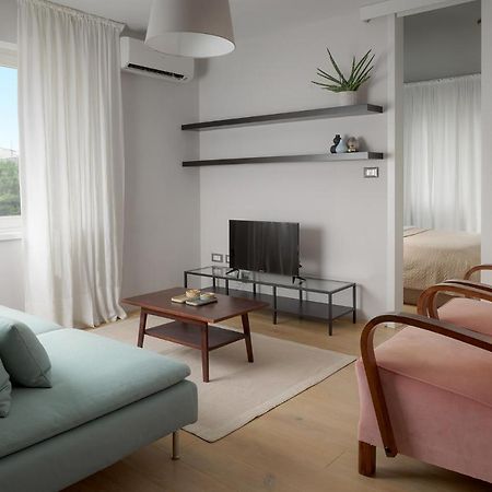 Elegant, Cosy And Quiet, Just 1 Min To Amphiteatre Apartment Пула Екстериор снимка