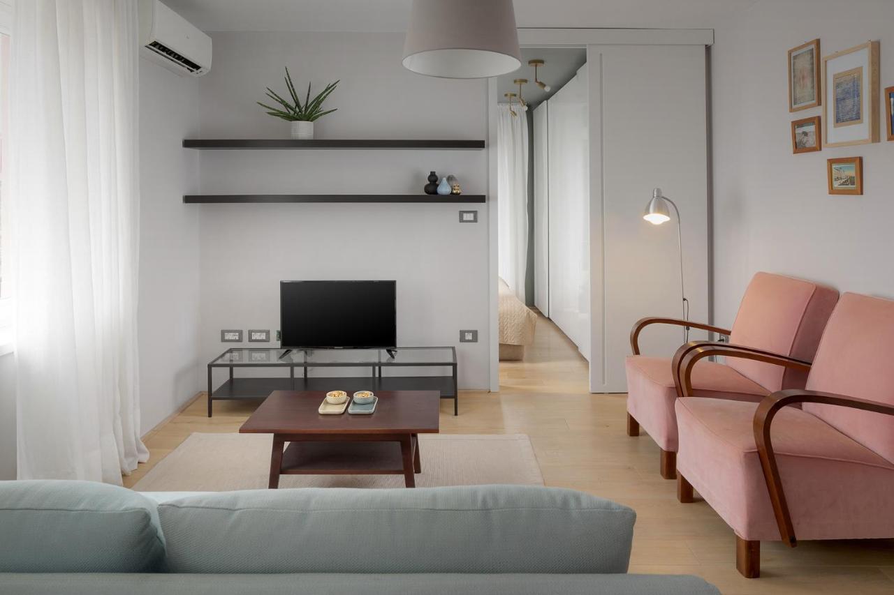 Elegant, Cosy And Quiet, Just 1 Min To Amphiteatre Apartment Пула Екстериор снимка